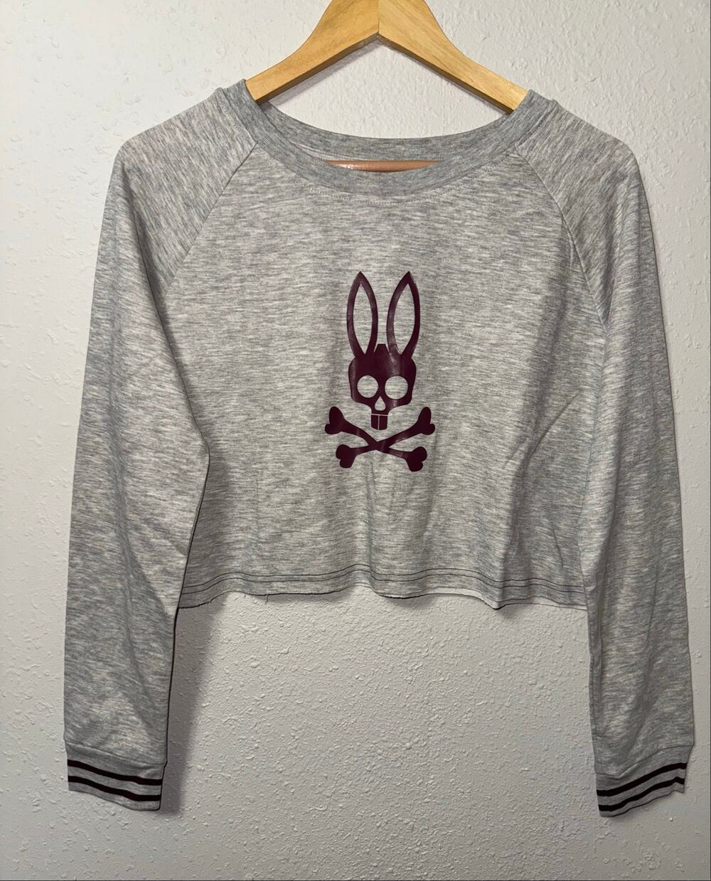 NWT Psycho Bunny Shirt Women Size Medium Cropped Top Long Sleeve Logo 2016